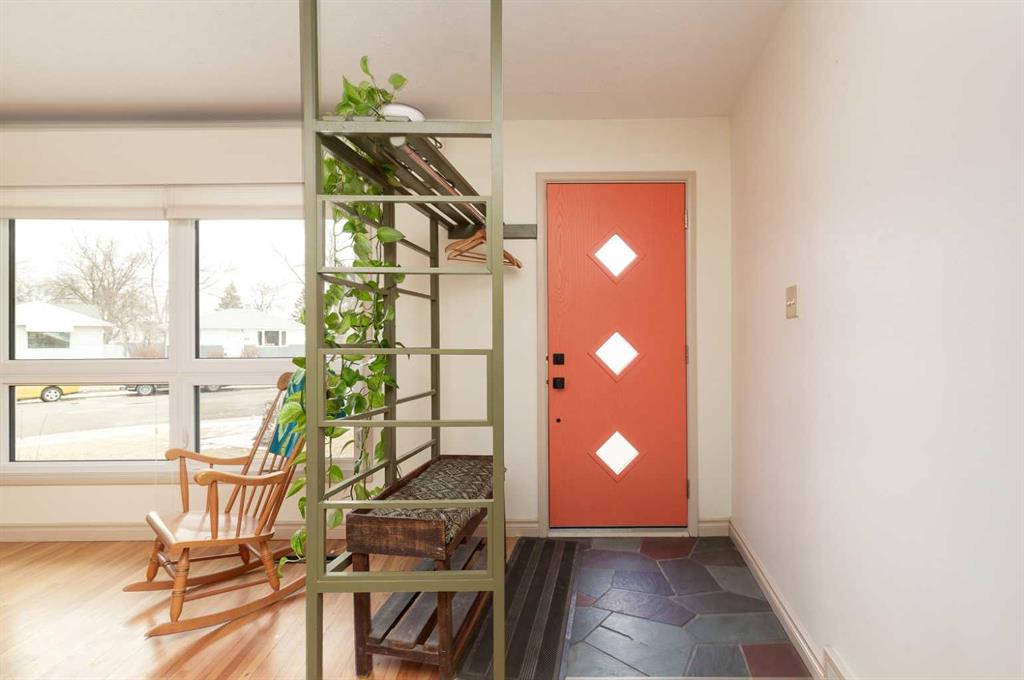 Additional image 4 of 222 27 Street S, Lethbridge, AB, T1J 3R6