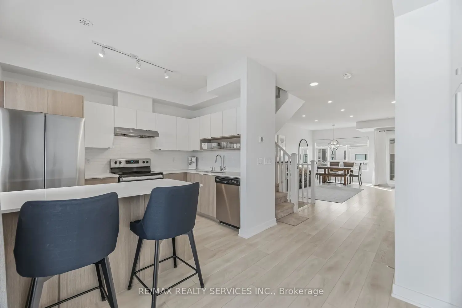 Additional image 9 of 1121 Cooke Boulevard 80