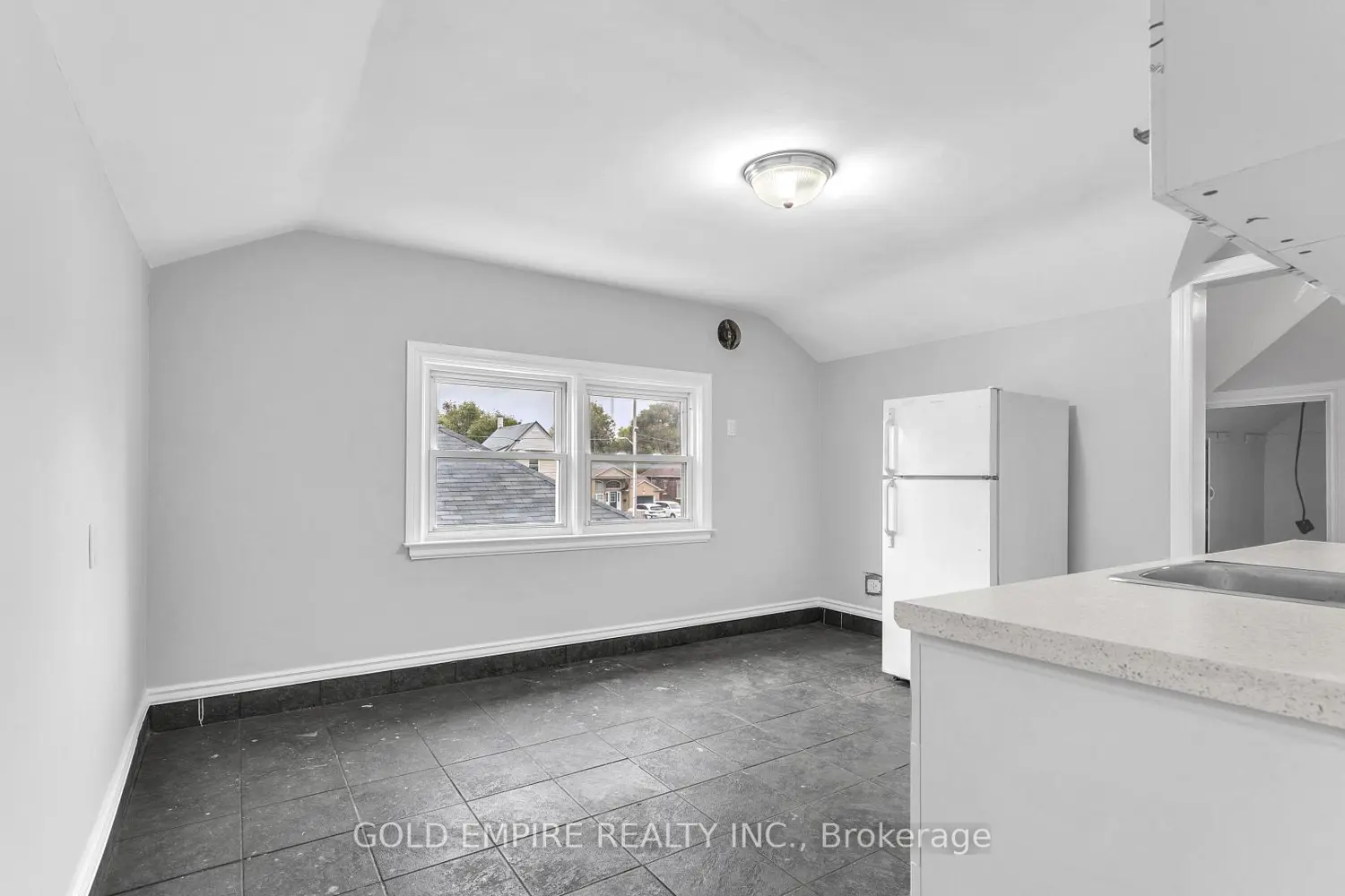 Additional image 12 of 908 Trafalgar Street