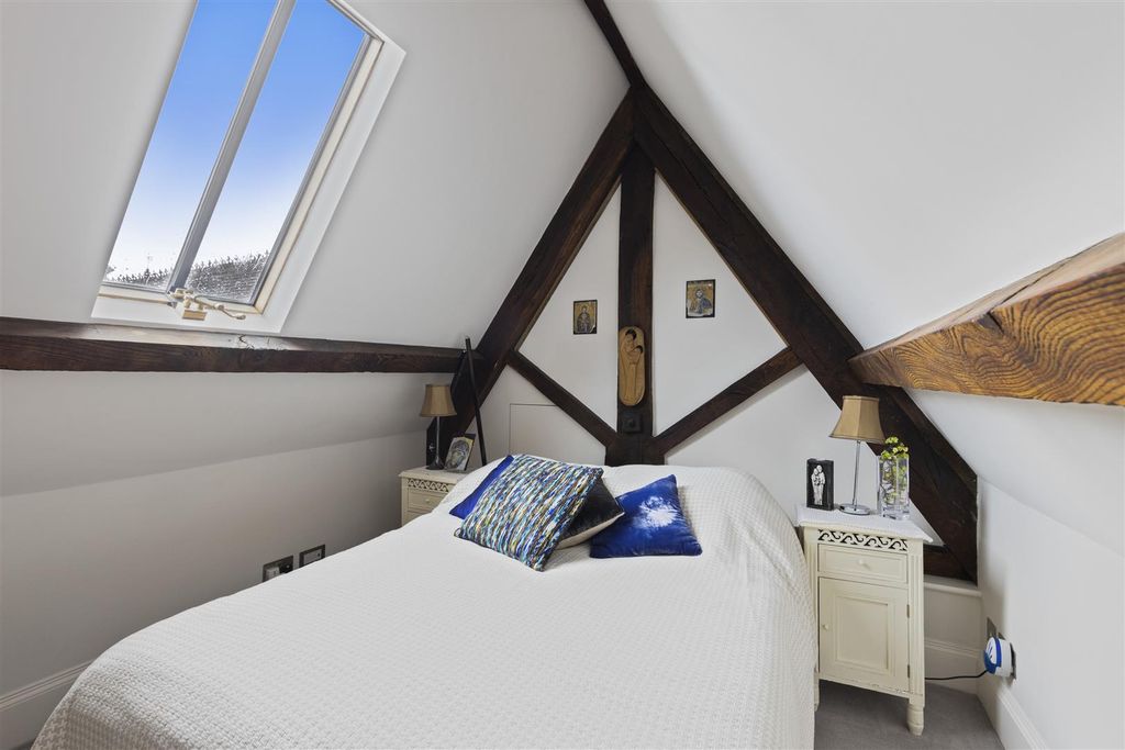 Additional image 25 of 3 bed flat for saleAlbury Park Mansion, Albury Park, Albury, Guildford, Surrey GU5