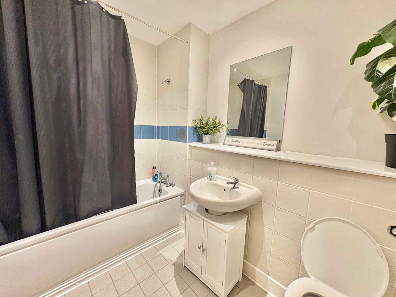 Additional image 33 of 3 Bed Flat, Lever St, M1, N1 7GU