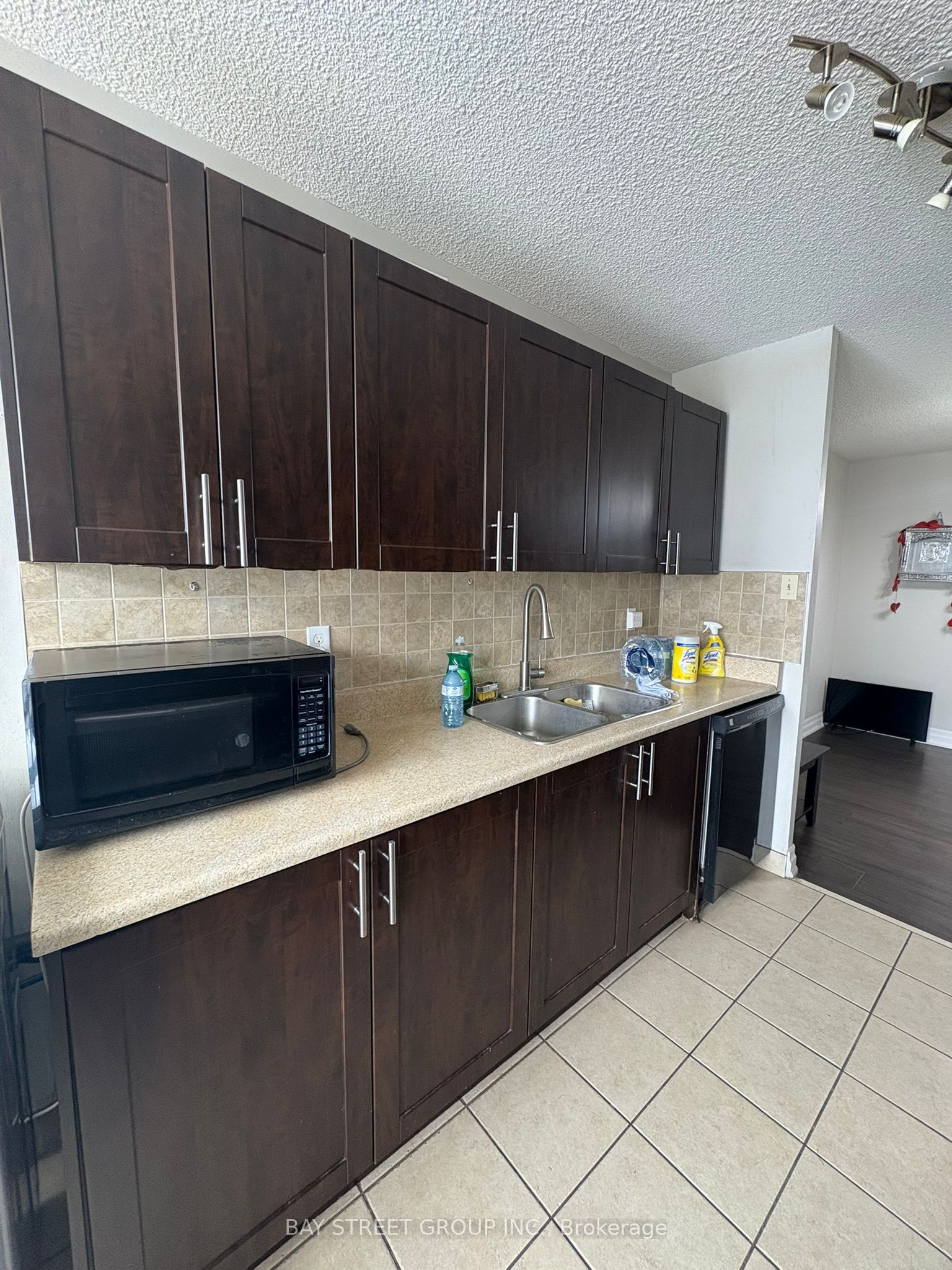 Additional image 4 of 804-17 Knightsbridge Road, Brampton, ON, L6T 3X9