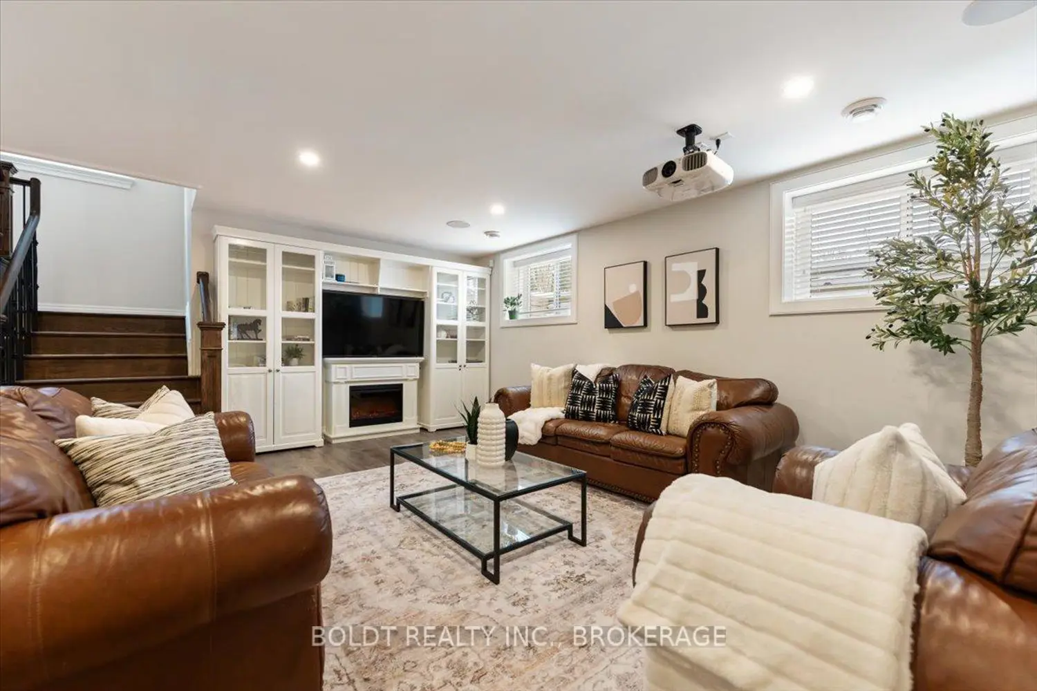 Additional image 14 of 1107 Balfour Street