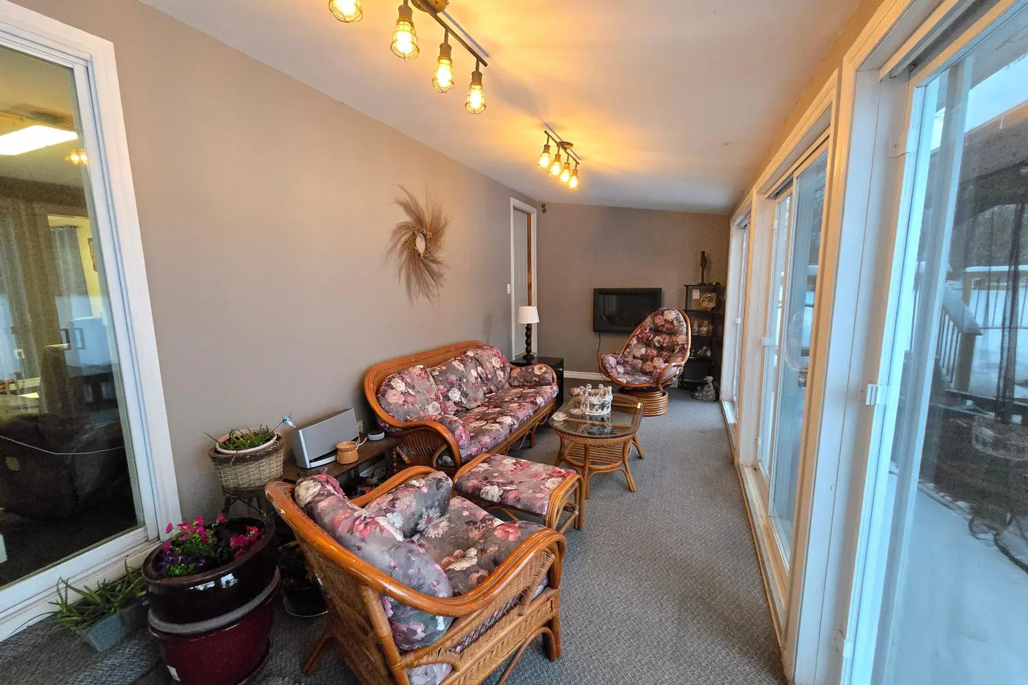 Additional image 17 of 118 Hubbs Road