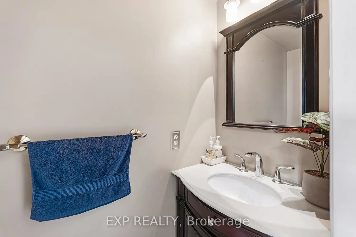 Additional image 9 of 45 Sandlewood Court