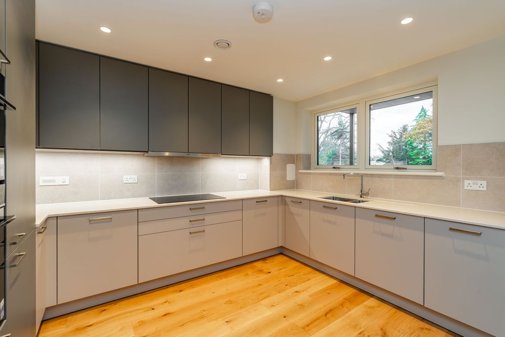 Additional image 5 of 3 bed flat for saleFlat 4, 9 Barnton Avenue West, Edinburgh EH4