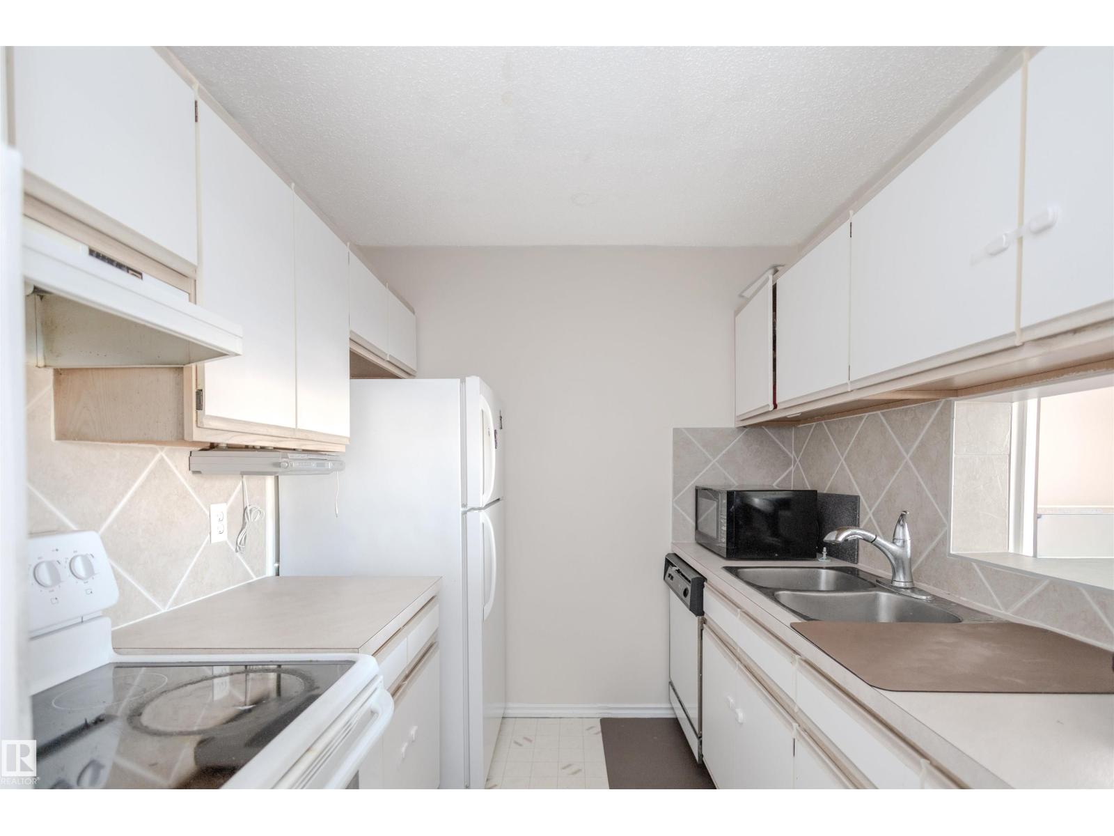 Additional image 5 of 305-5005 31 Avenue NW, Edmonton, AB, T6L6S6