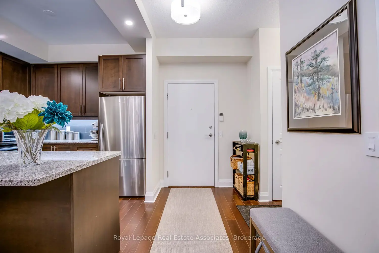 Additional image 4 of 1 Hurontario Street 308