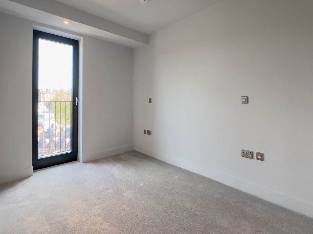 Additional image 15 of 2 bed flat for sale59A Belford Road, 59A Belford Road EH4