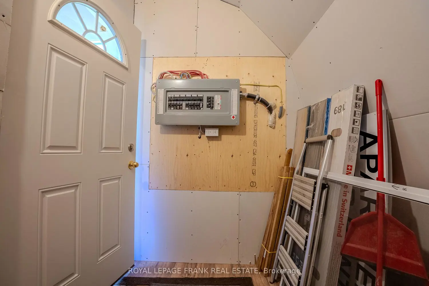 Additional image 14 of 4075 County Rd 121