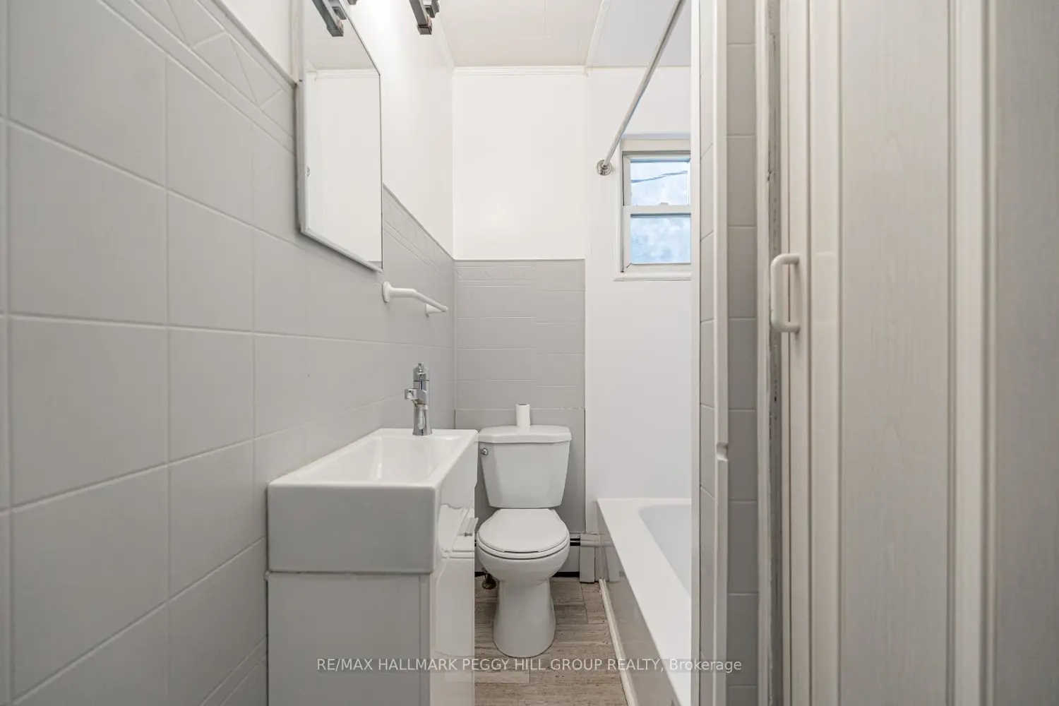 Additional image 19 of 30 Queen Street