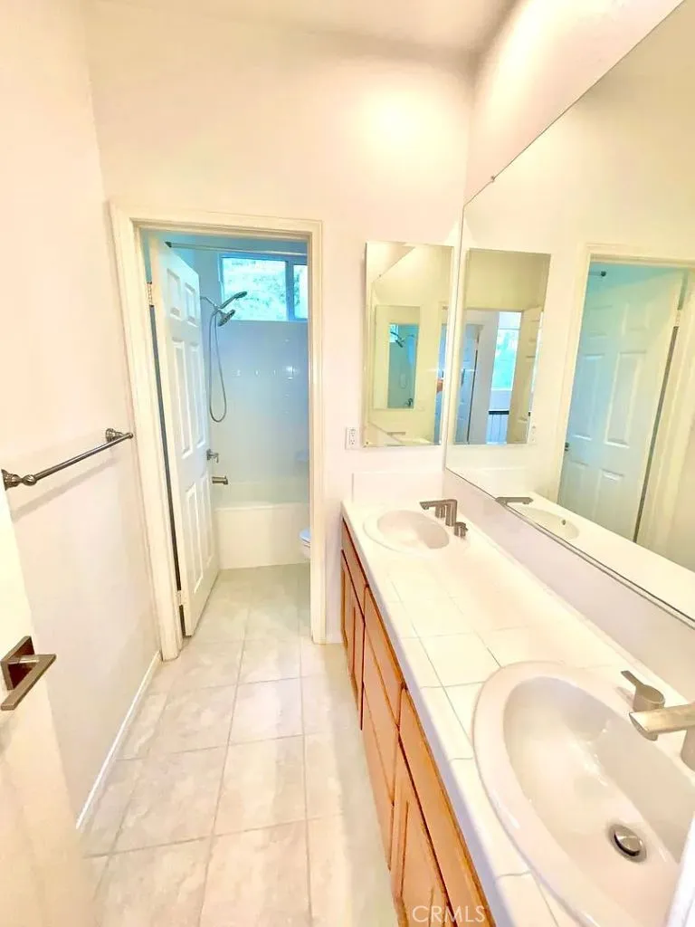 Additional image 50 of 8058 Gilman Ct, La Jolla, CA 92037