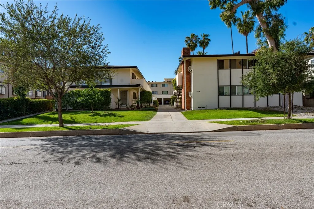 Additional image 10 of 415 S El Molino Avenue Unit 8, Pasadena, CA 91101