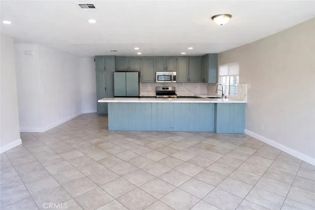 Additional image 41 of 25444 Via Pacifica, Valencia, CA 91355