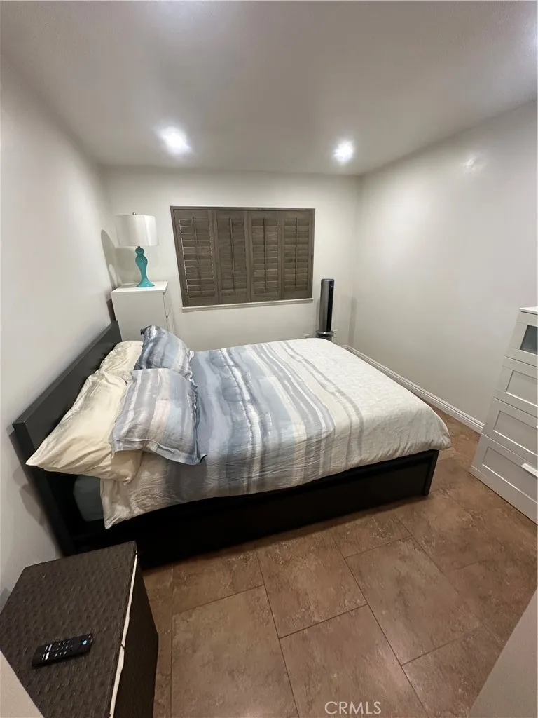 Additional image 17 of 635 N Bristol St, Santa Ana, CA 92703