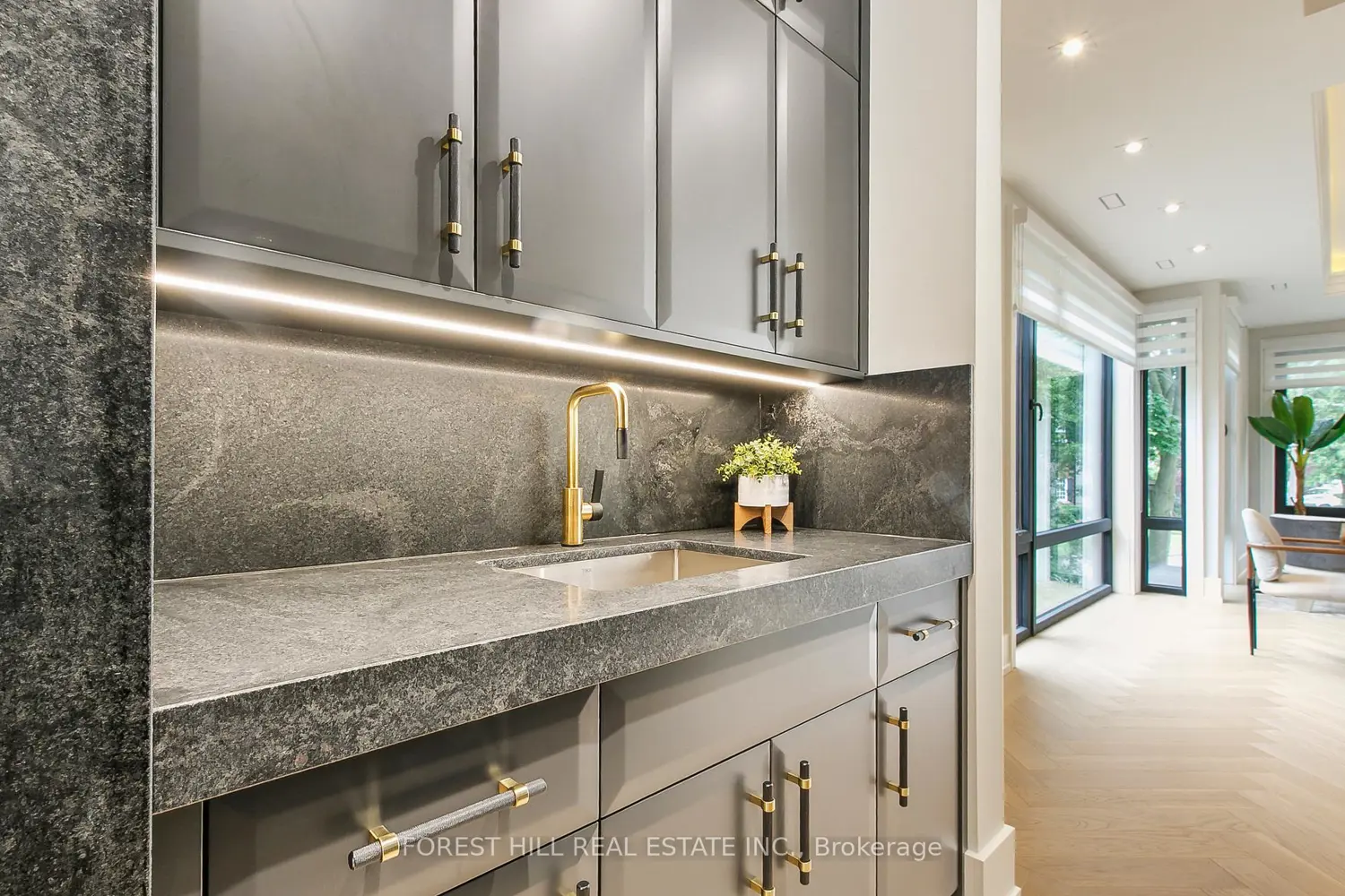 Additional image 3 of 12 Otter Crescent