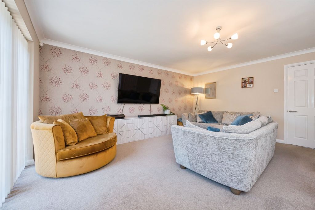 Additional image 7 of 4 bed link detached house for saleBeattie Rise, Hedge End, Southampton SO30