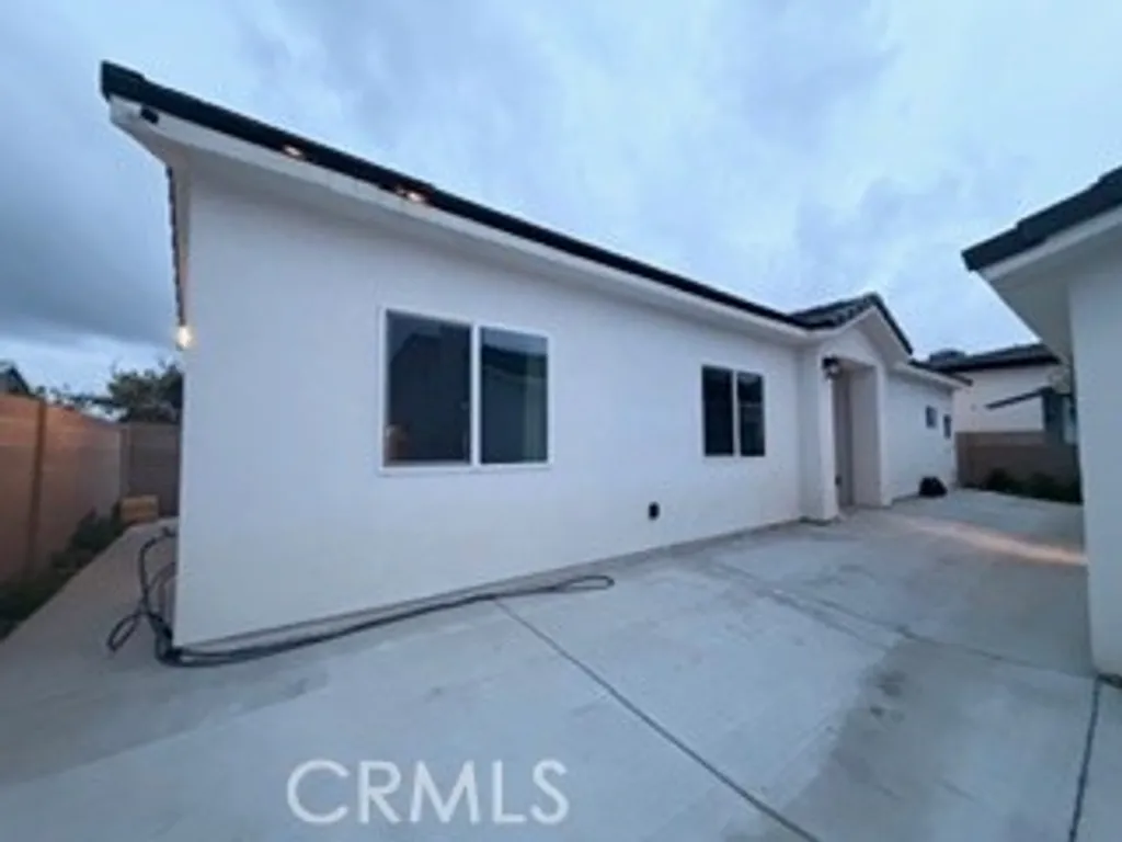 10460 Crane Cir, Fountain Valley, CA 92708