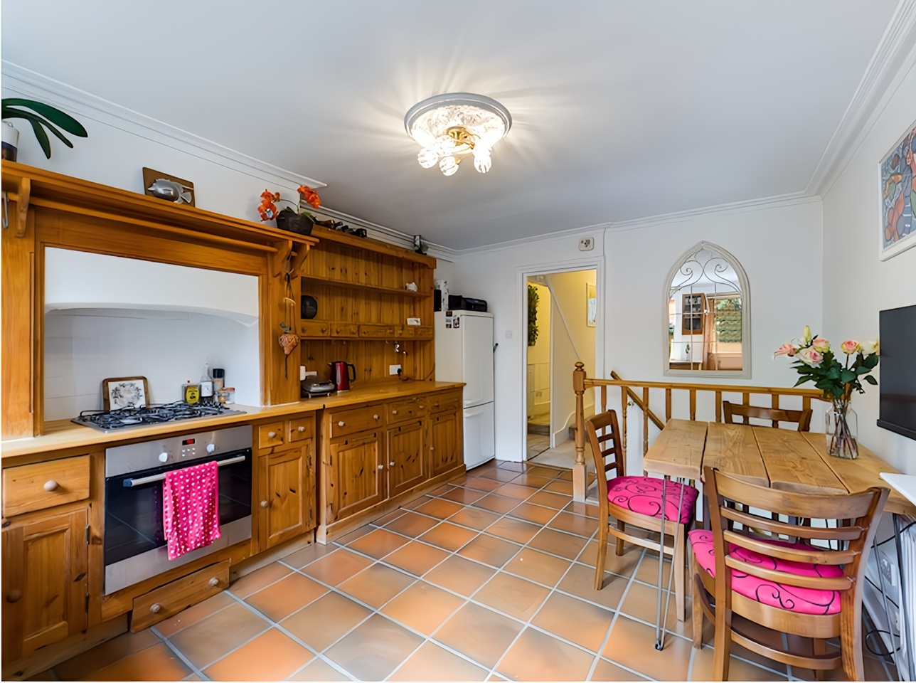 Additional image 6 of 2 Bed Flat, Saint Lukes Avenue, SW4, N1 7GU