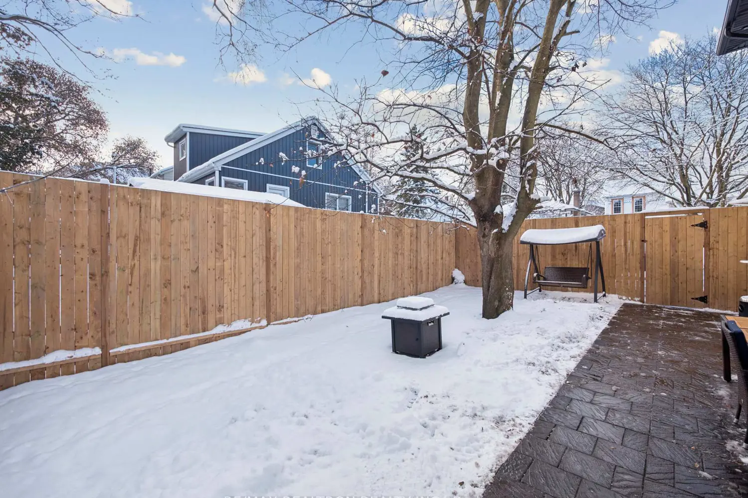 Additional image 18 of 582 Gorham Street