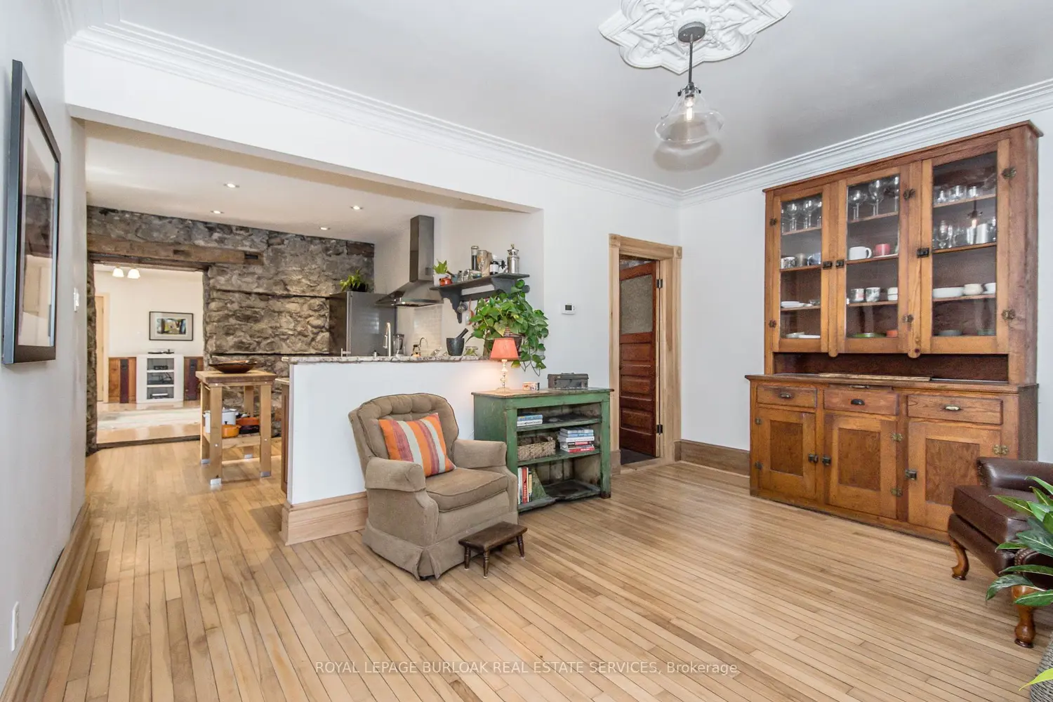 Additional image 7 of 1608 Clyde Road