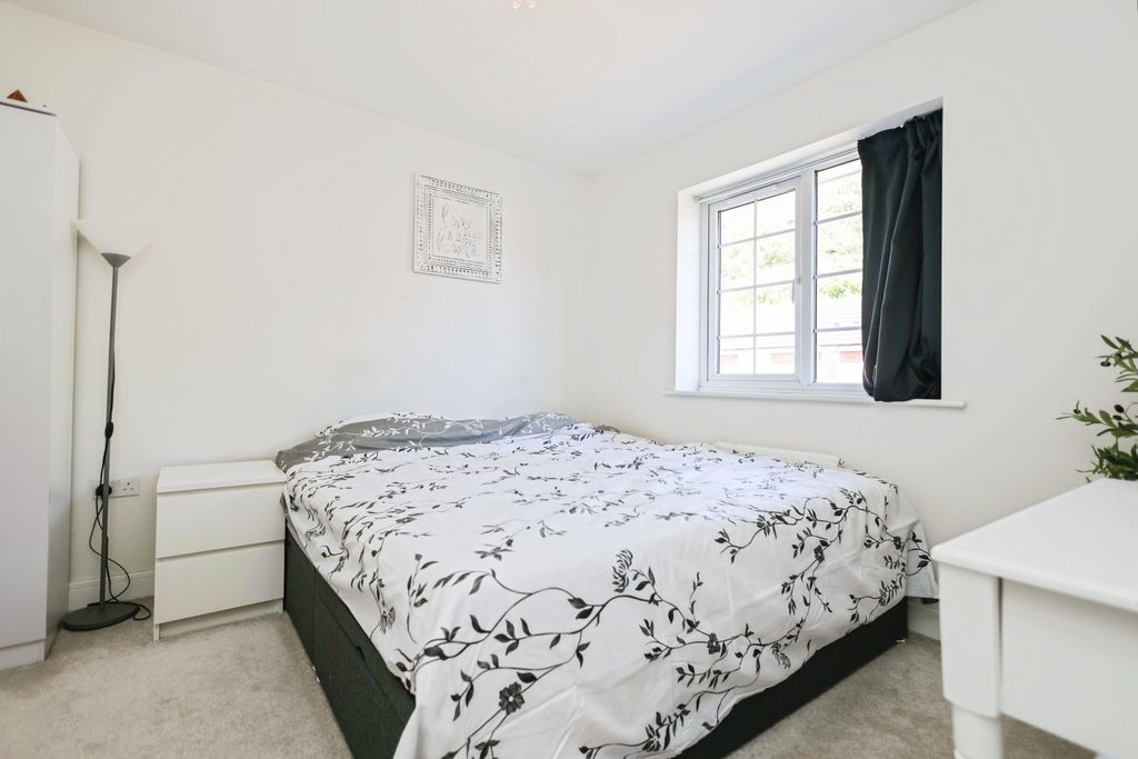 Additional image 12 of 3 bed detached house for saleOak Tree Crescent, Worcester WR5
