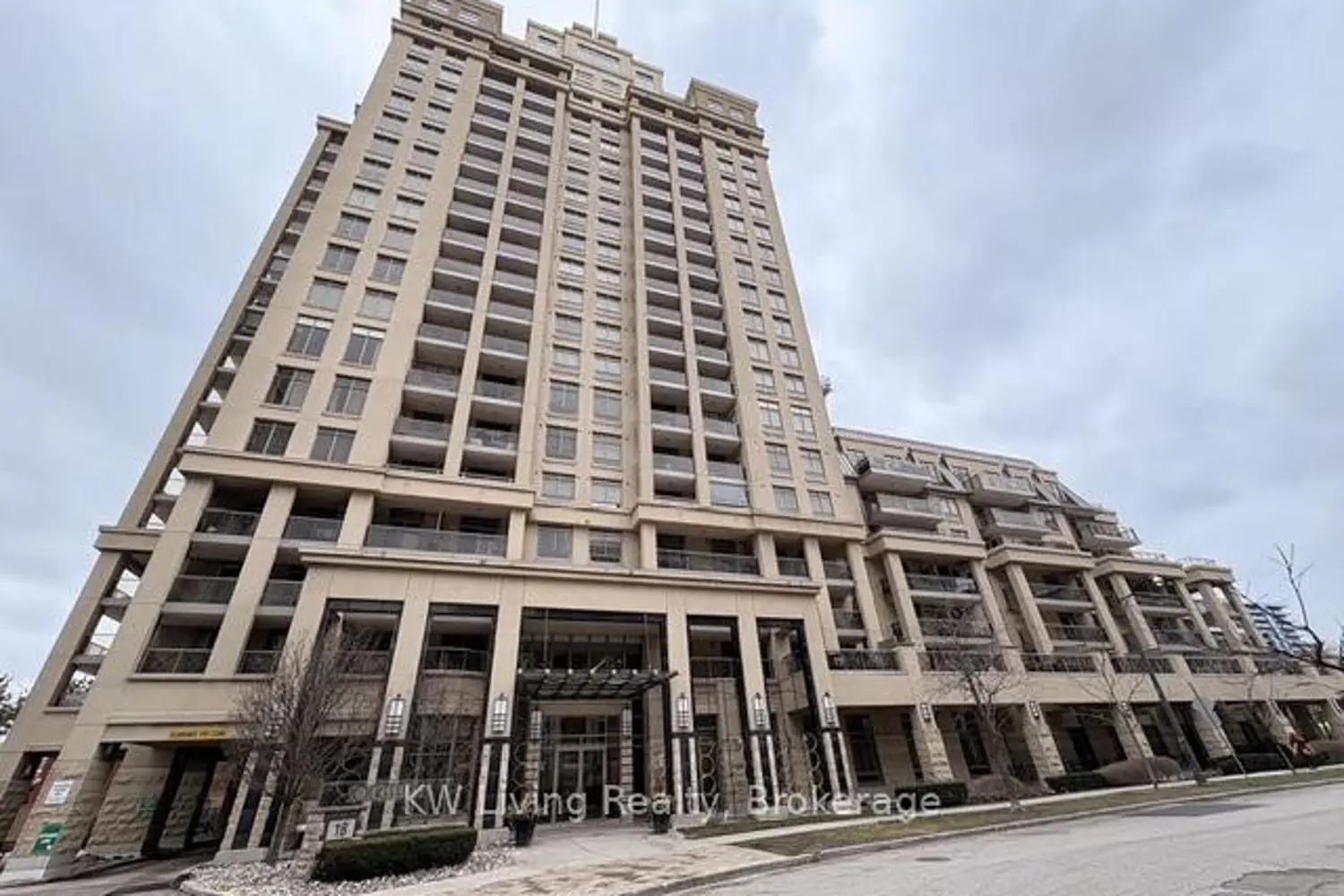 18 Kenaston Gardens 1301