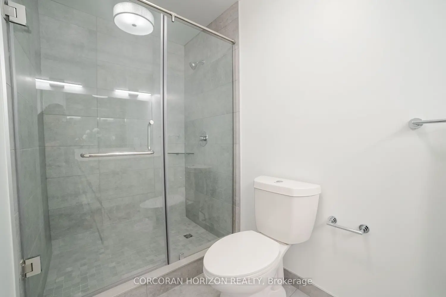 Additional image 16 of 15 Glebe Street 1701