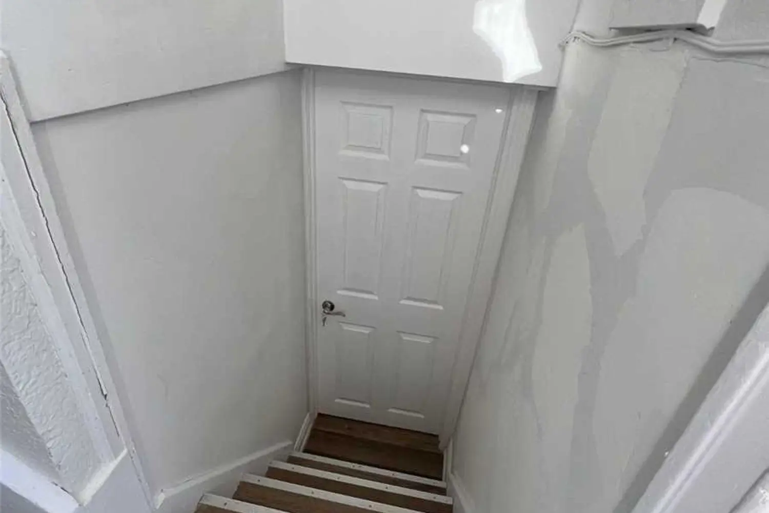 Additional image 3 of 48 Connaught Avenue