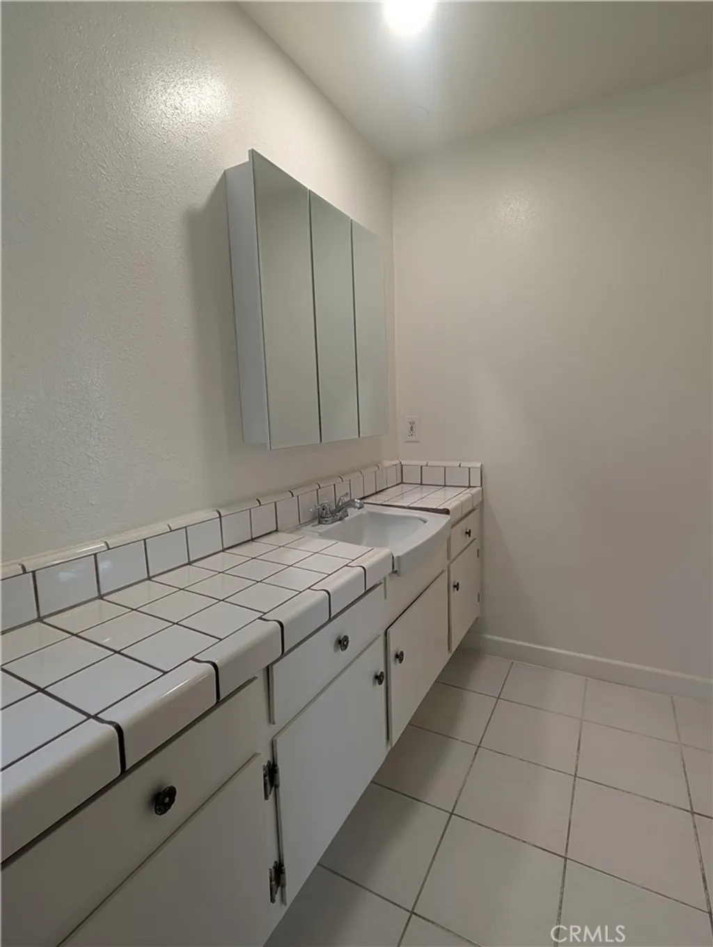 Additional image 12 of 665 W Altadena Dr Unit 26, Altadena, CA 91001