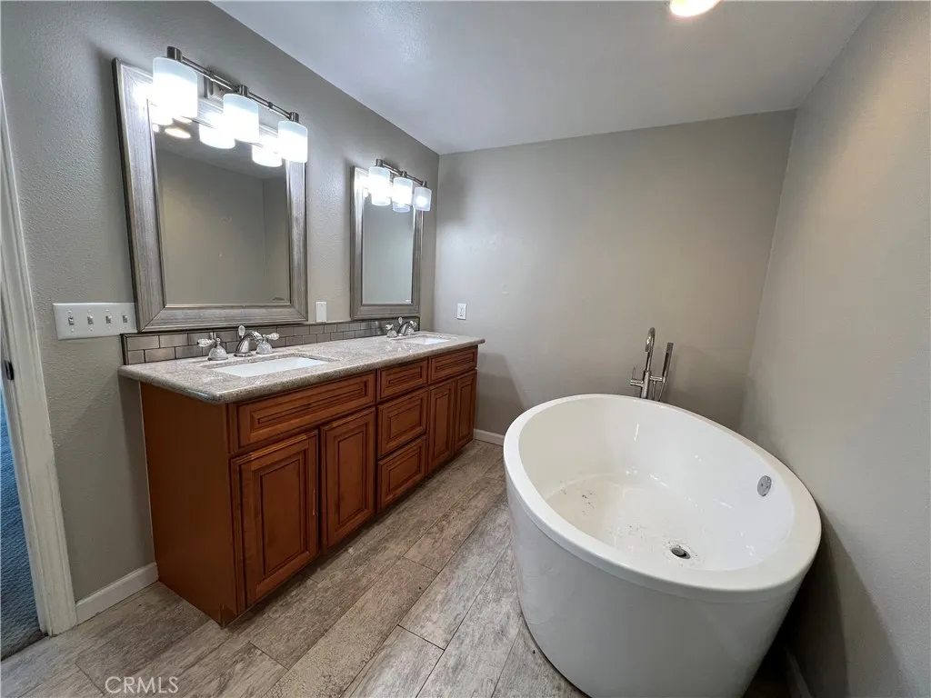 Additional image 21 of 22672 Inspiration Pt, Canyon Lake, CA 92587