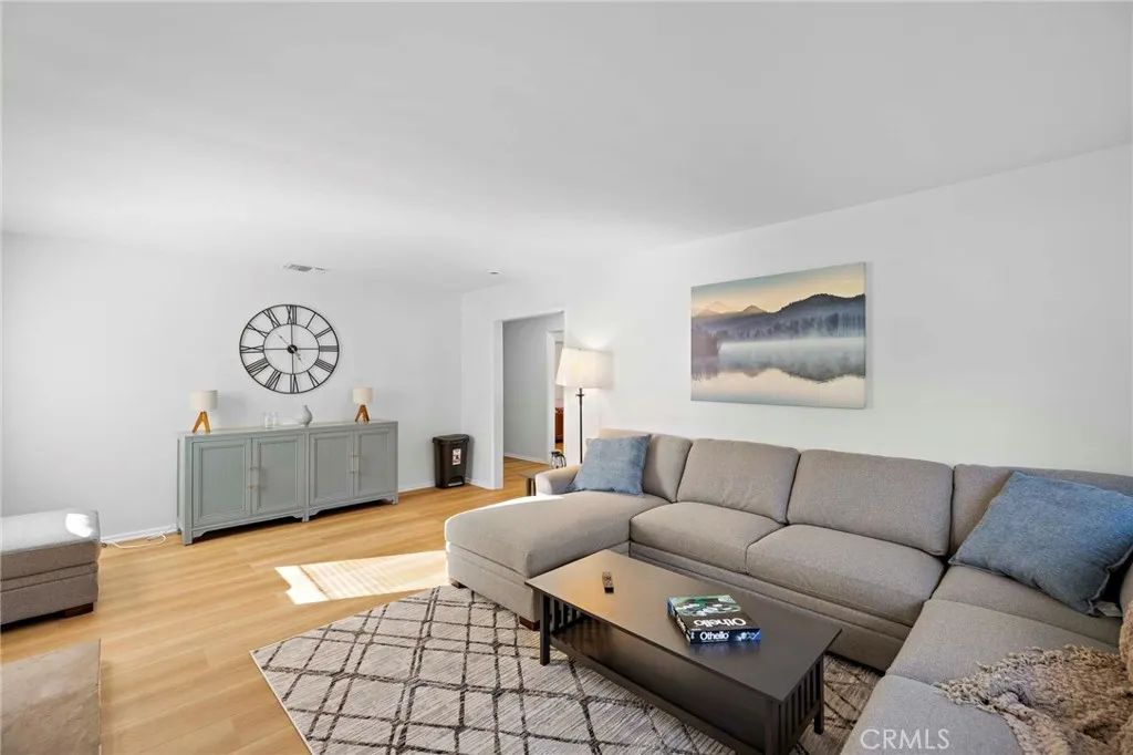 Additional image 8 of 720 E Foothill Blvd, Glendora, CA 91741