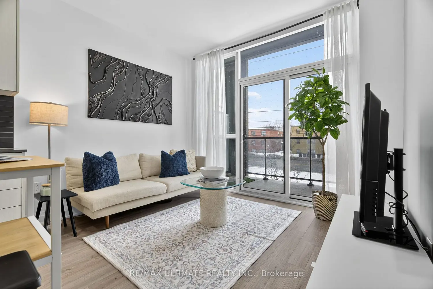 Additional image 4 of 50 George Butchart Drive 106