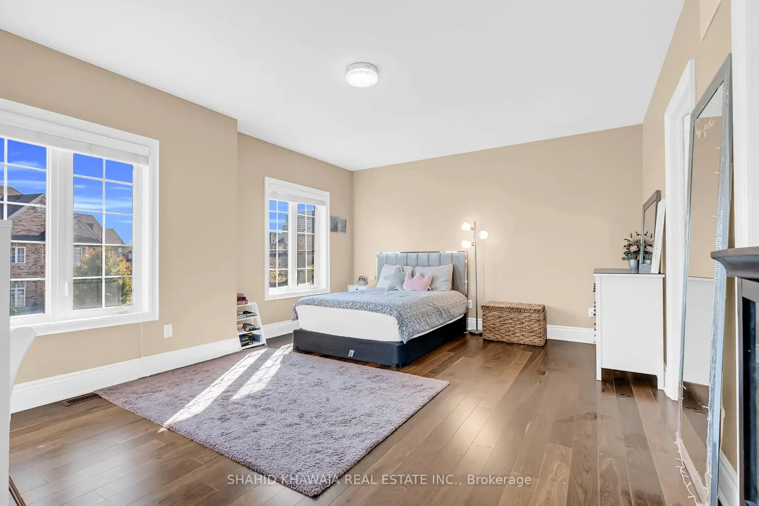 Additional image 9 of 5063 Summersky Court, Mississauga