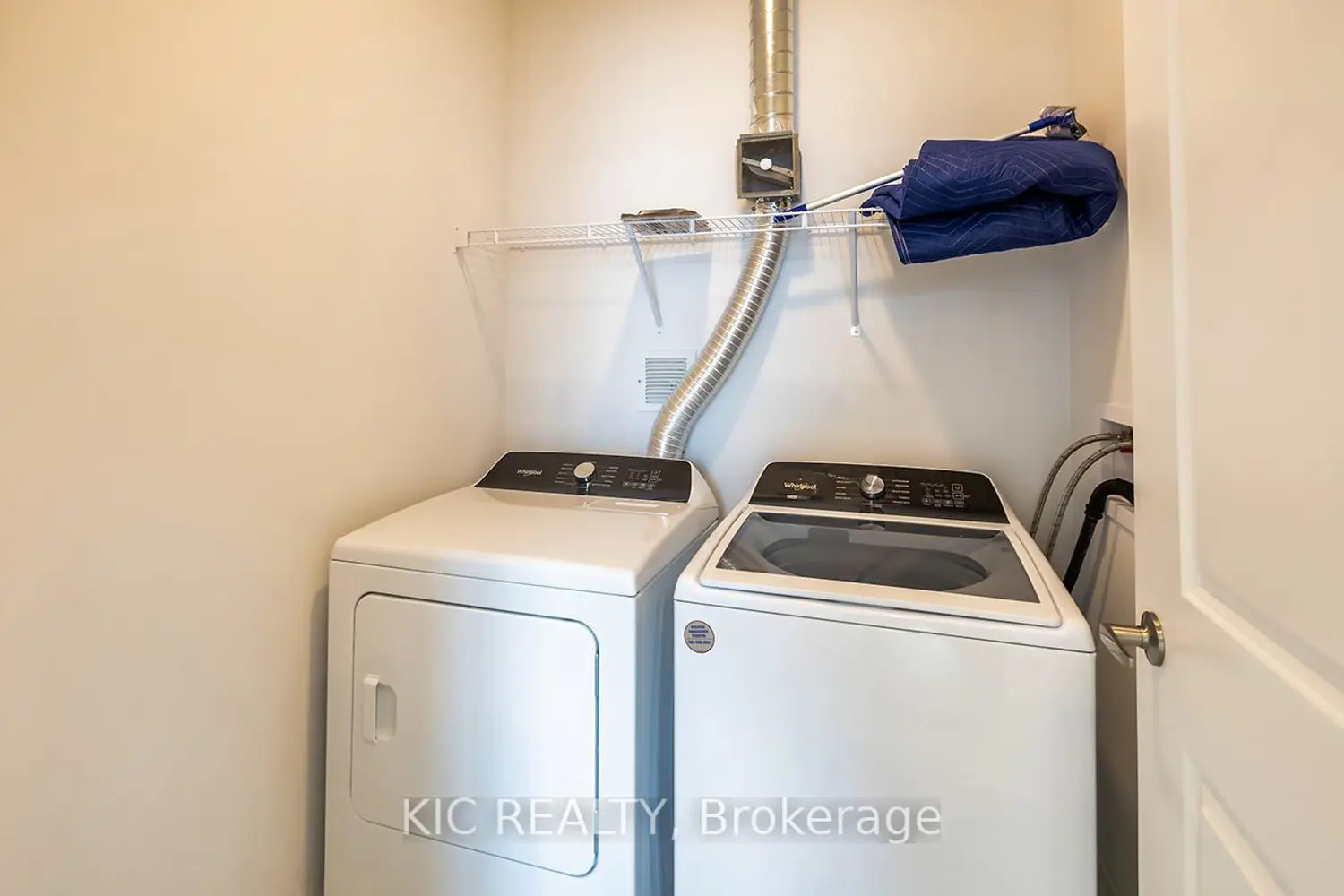 Additional image 11 of 99 Louisa Street 302