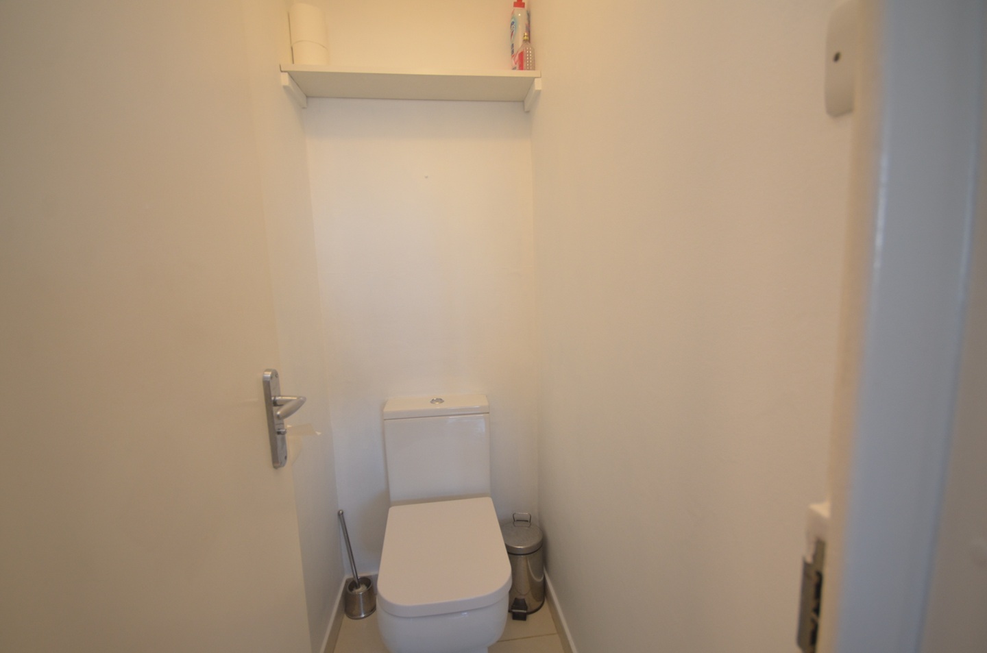 Additional image 8 of 2 Bed Flat, Compton House, SW11, N1 7GU