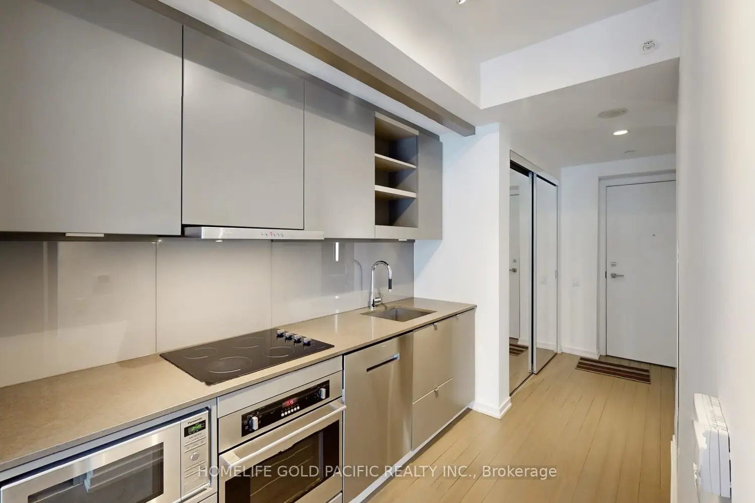 Additional image 4 of 101 Peter Street 1005