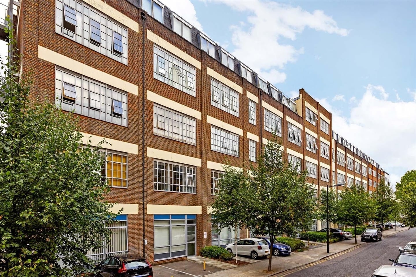 Additional image 9 of 3 Bed Flat, South City Court, SE15, N1 7GU