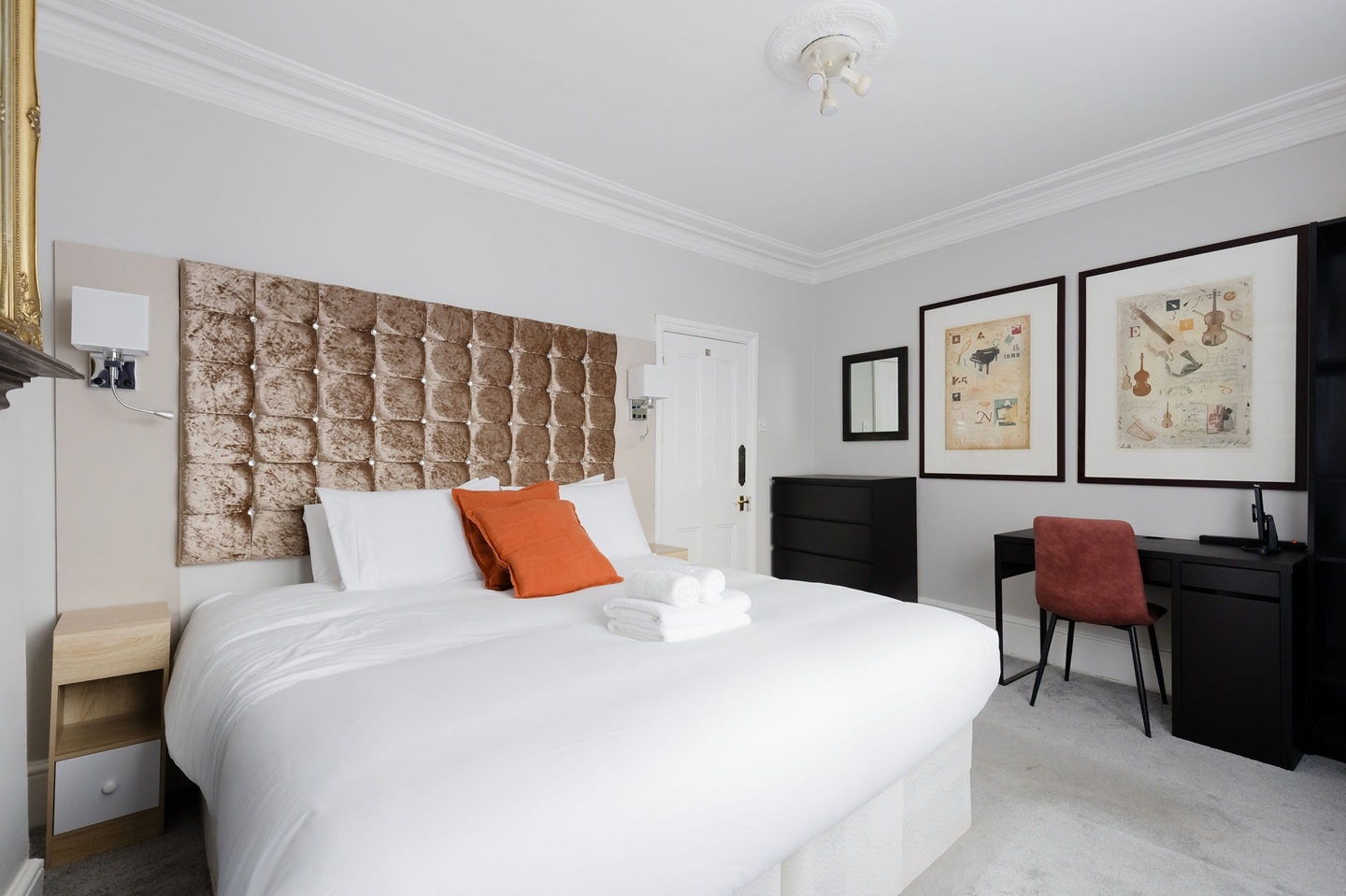 Additional image 2 of 2 Bed Flat, Roman Road, E2, N1 7GU