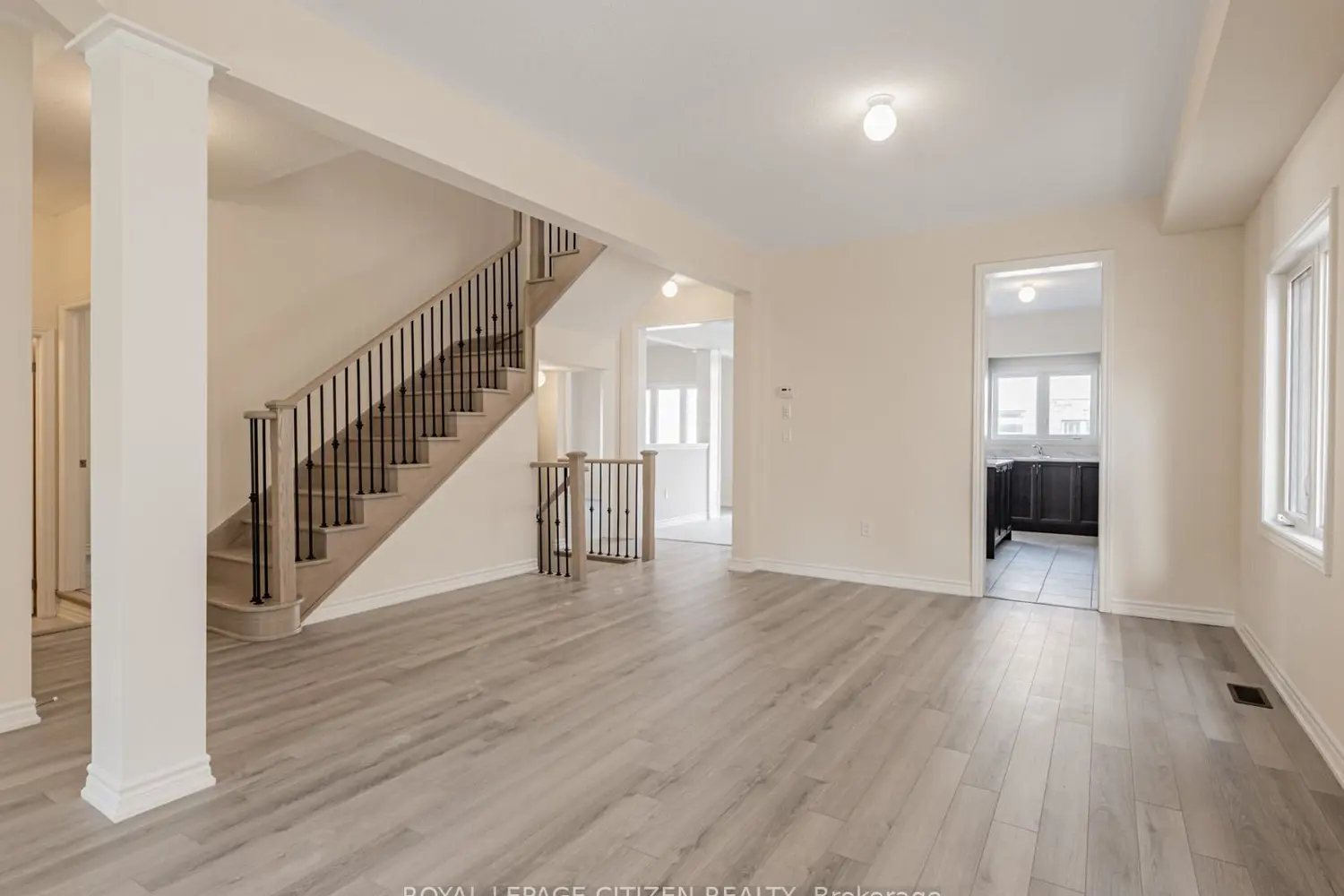 Additional image 4 of 4 Heather Fullerton Road