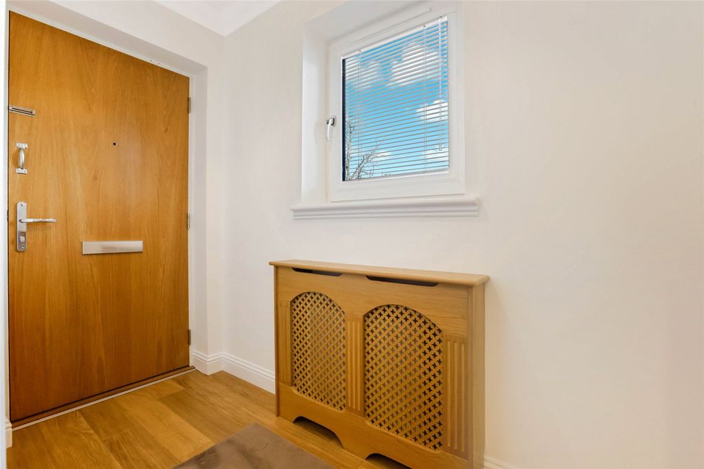 Additional image 5 of 2 bed flat for saleForth Street, Stirling, Stirlingshire FK8