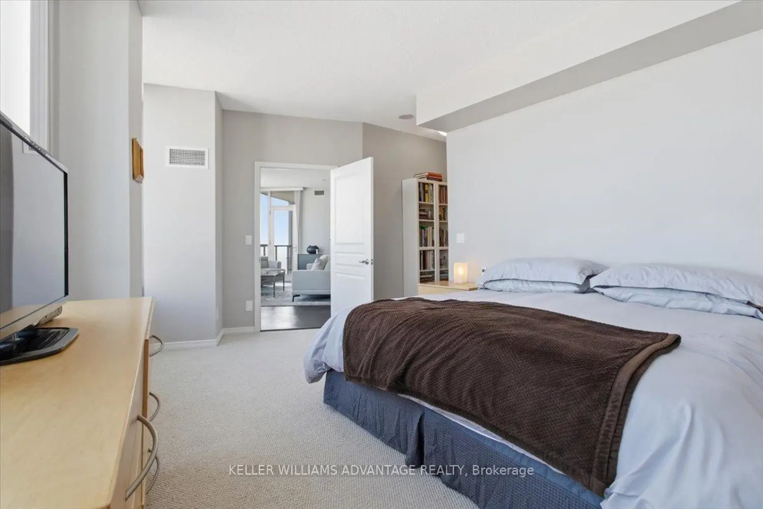 Additional image 11 of 2230 Lake Shore Boulevard 4305