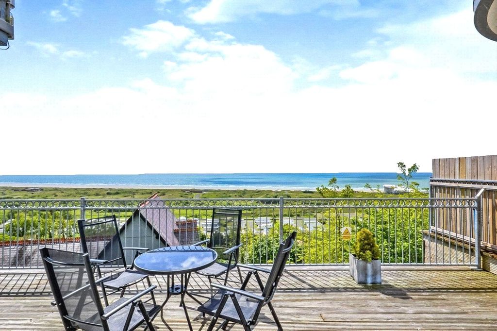 Additional image 7 of 2 bed flat for saleApt 5 (19) Coastal View, Pendine, Carmarthen SA33