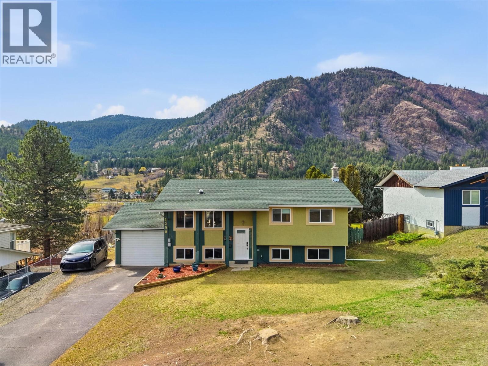 1290 Highridge Drive