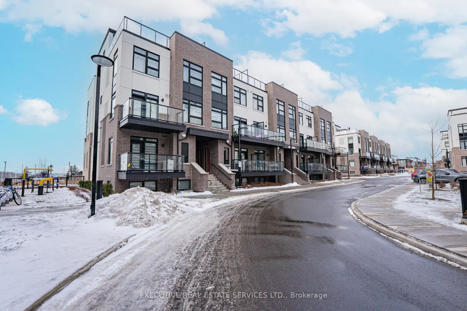 Additional image 6 of 1589 Rose Way 105