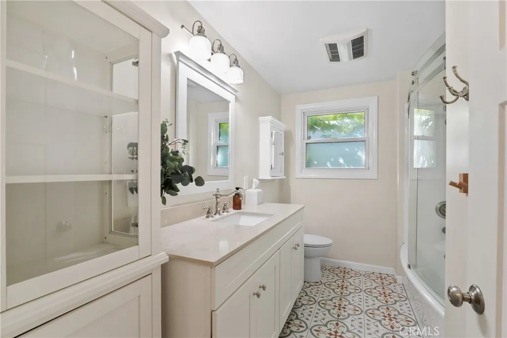 Additional image 23 of 725 N Bandini Street, San Pedro, CA 90731