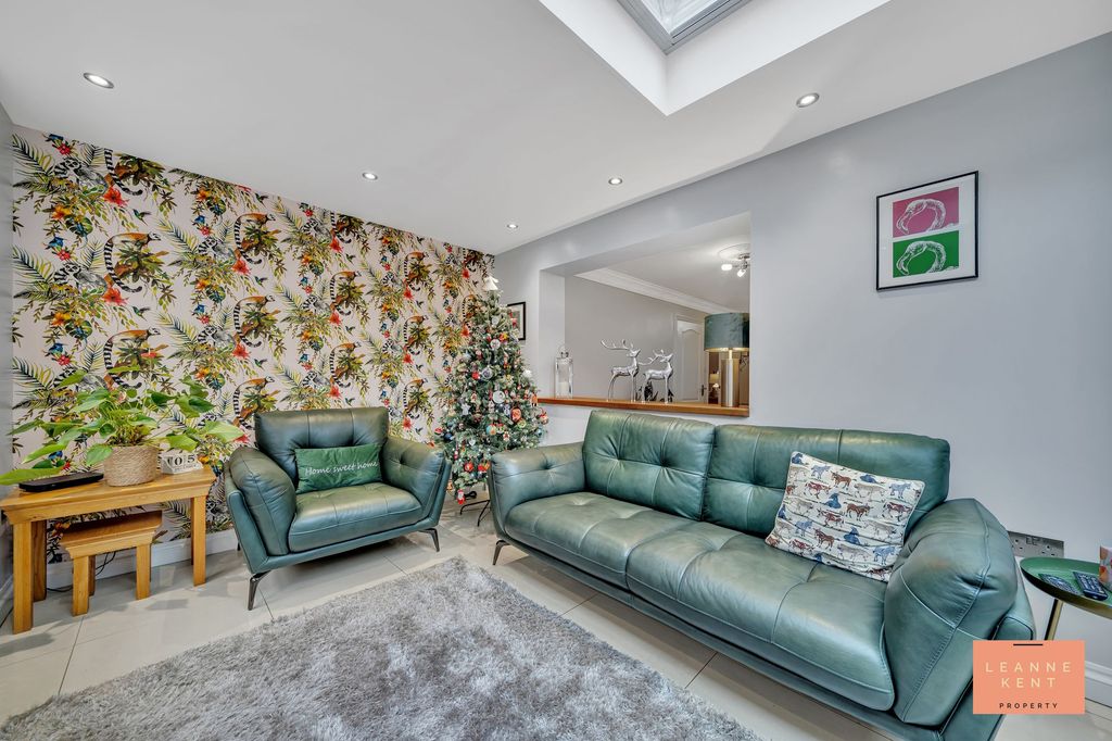 Additional image 17 of 5 bed detached house for saleRhyd Y Gwern Close, Rudry, Caerphilly CF83