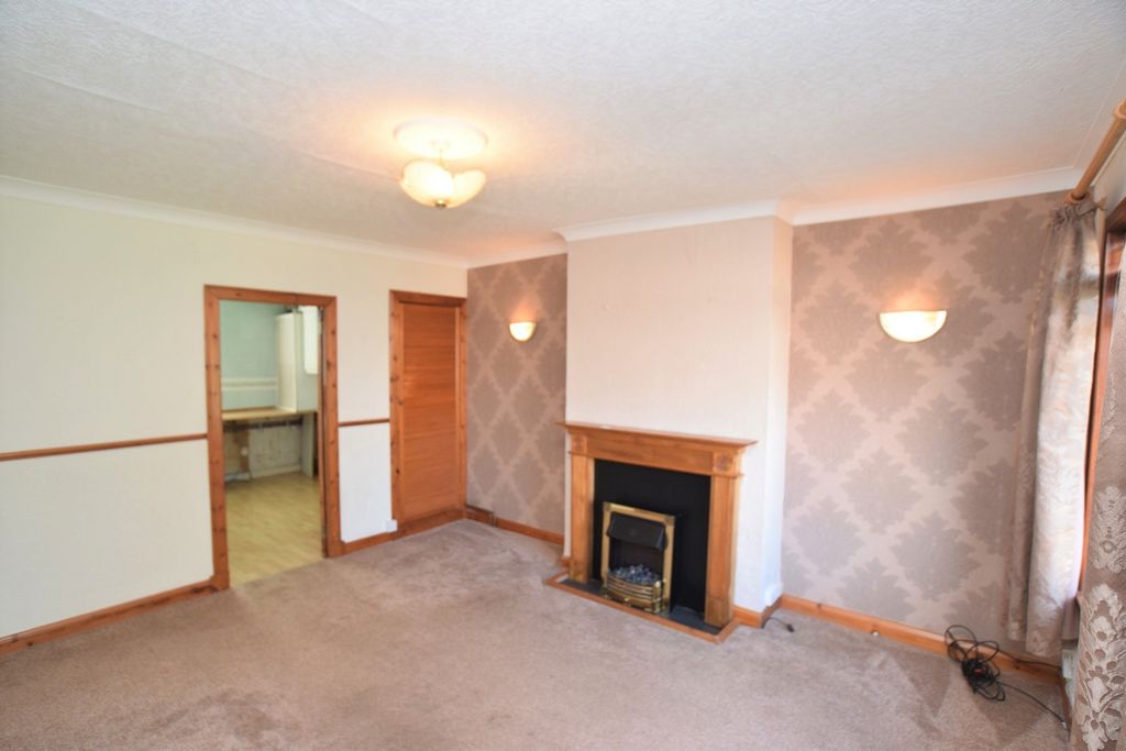 Additional image 4 of 3 bed flat for sale27 Priestlands Drive, Dumfries DG2