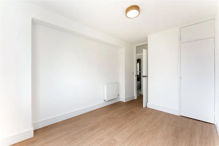 Additional image 11 of 2 Bed Flat, Lansdowne Drive, E8, N1 7GU