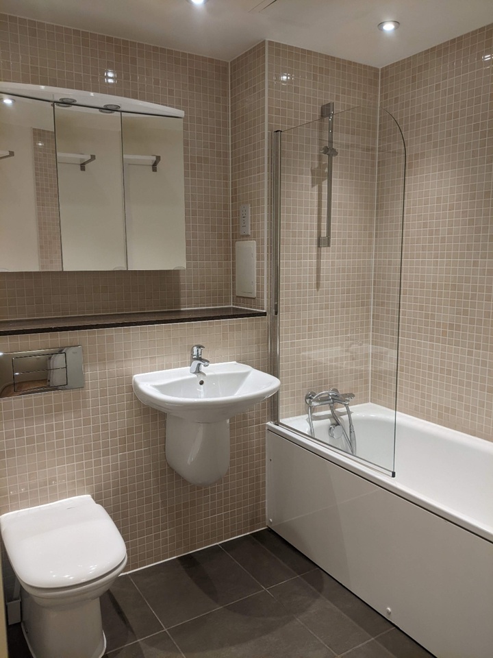 Additional image 5 of Room in a Shared Flat, Cable Street, E1, N1 7GU